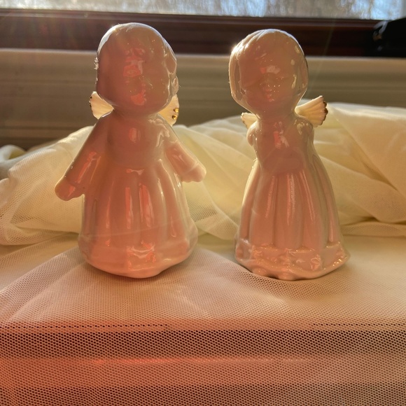 Formalities by Baum Brothers Kissing Angels Salt and Pepper Shakers - Picture 3 of 12